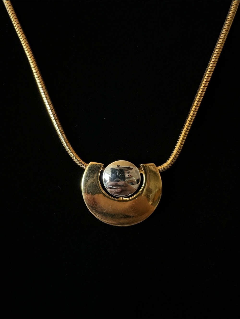 Givenchy 1976 vintage necklace